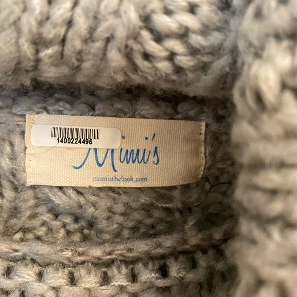 Mimi’s Gray chunky‎ sweater OS - Picture 3 of 5